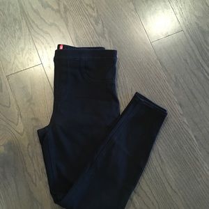SPANX jean-ish leggings. Large black
